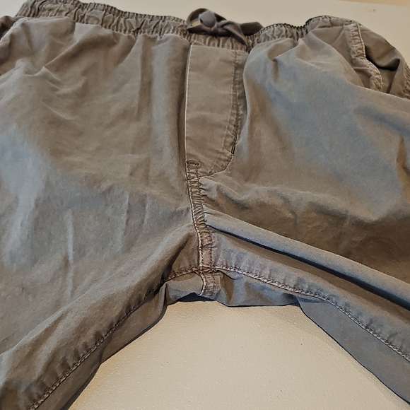 American Eagle Outfitters Dark Gray Joggers - Picture 6 of 8